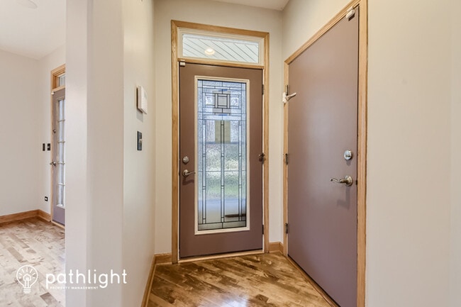 Building Photo - 17515 Brook Crossing Drive, Orland Park, I...