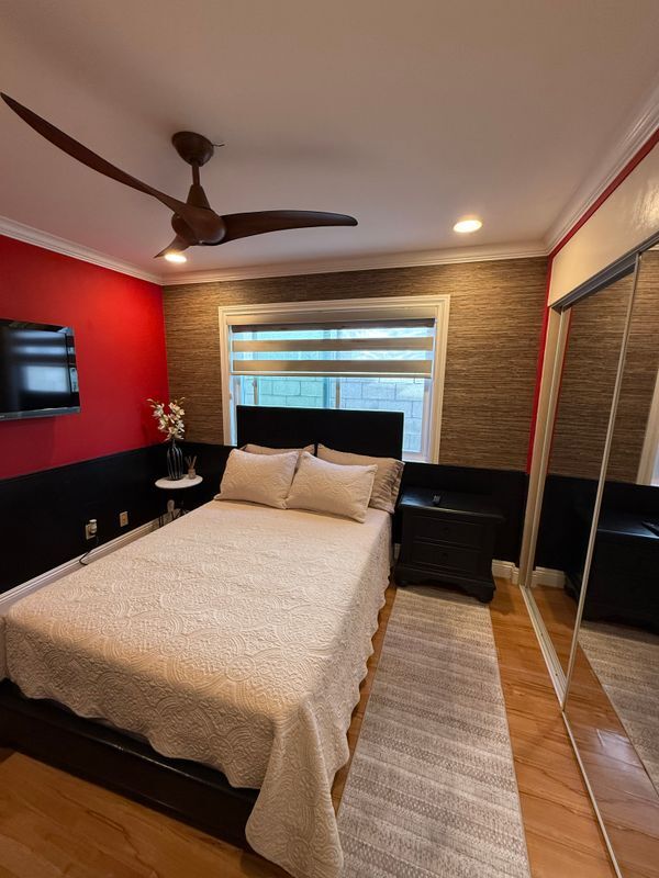 Foto del edificio - 1410 N Hathaway St