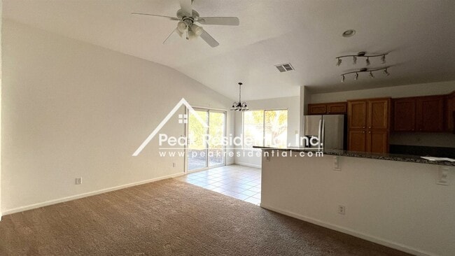 Building Photo - 3 br, 2 bath House - 9028 Fernway Court