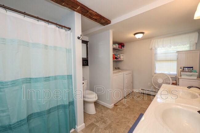 Foto del edificio - 316 Pembroke St