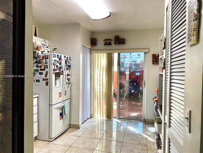 Building Photo - 7205 NW 173rd Dr