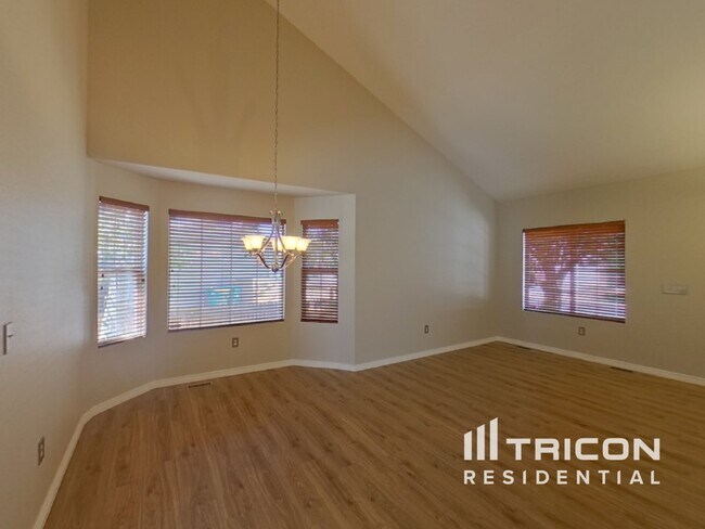 Building Photo - 4718 S Ireland Ct