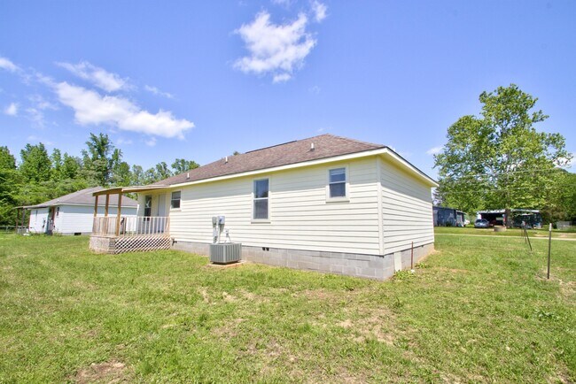 Building Photo - 124 S Burgess Rd