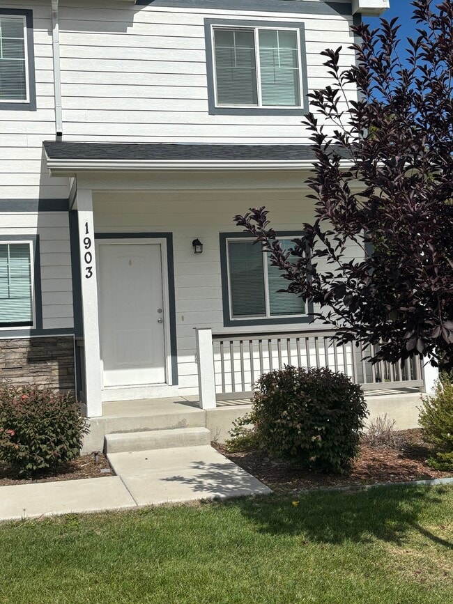 Building Photo - 4355 24th Street Rd