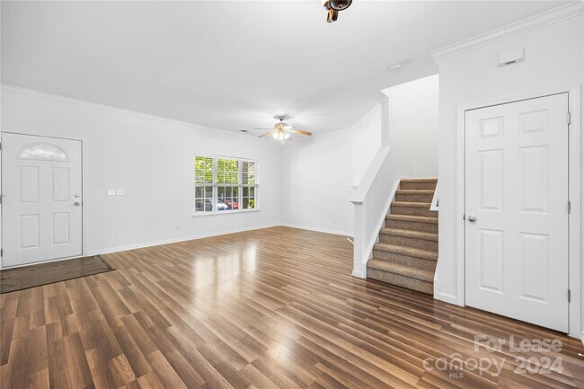 Building Photo - 3053 Summerfield Ridge Ln