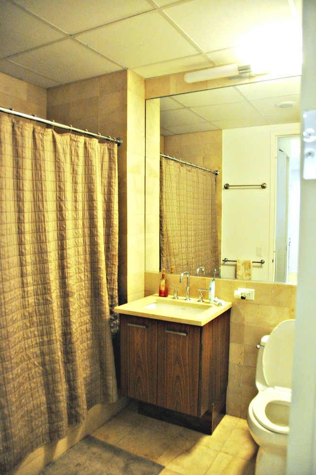 Bathroom - 4 Beacon Way
