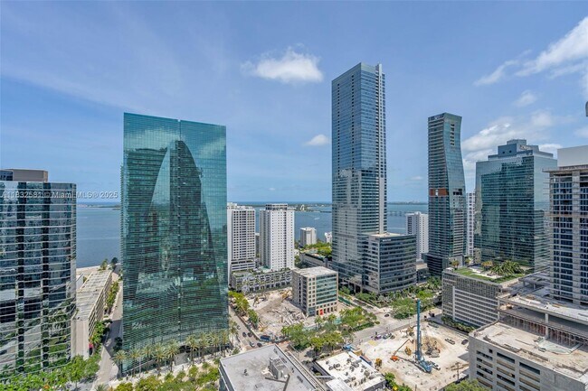 Building Photo - 1300 S Miami Ave