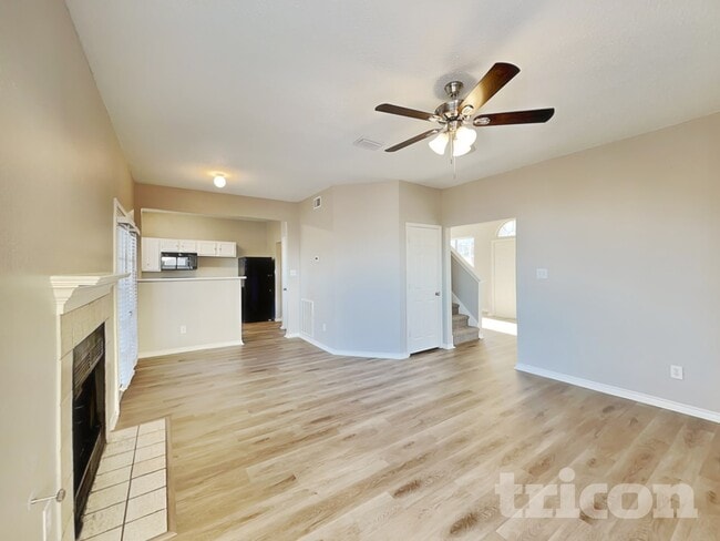 Foto del edificio - 2674 Steppington St