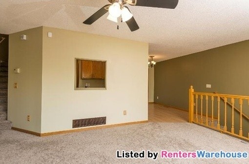 Foto del edificio - 14385 Estates Ave
