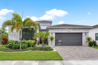 Building Photo - 9109 Fiano Pl