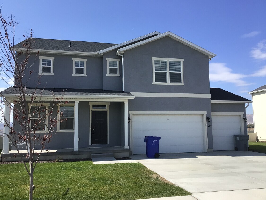 393 North St, Eagle Mountain, UT 84043 House Rental in Eagle Mountain