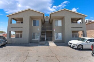 Building Photo - 5689 E Lake Mead Blvd
