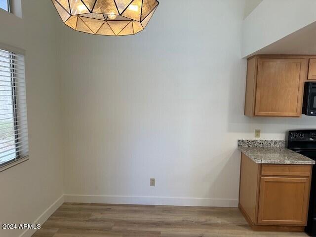 Building Photo - 2019 W Lemon Tree Pl