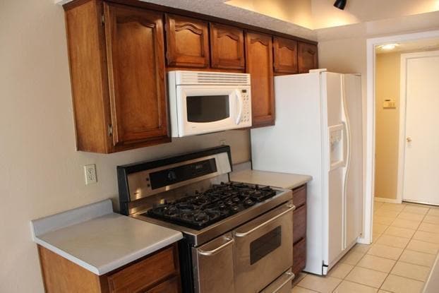 Foto del edificio - 7113 Armand Rd NW
