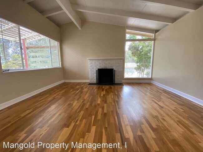 Foto del edificio - 3 br, 1 bath House - 32 Ralston Drive