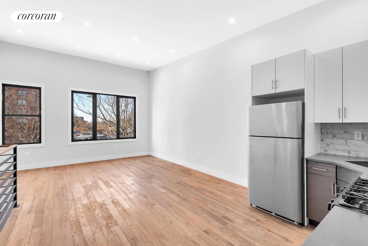 Primary Photo - 191 Rockaway Ave