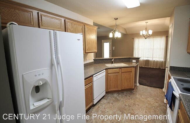 Foto del edificio - 3 br, 2 bath House - 1702 Straus Road