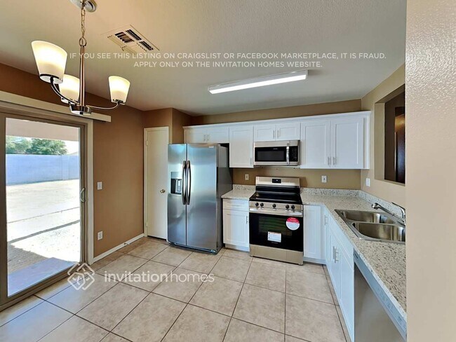 Foto del edificio - 11813 W Wethersfield Rd