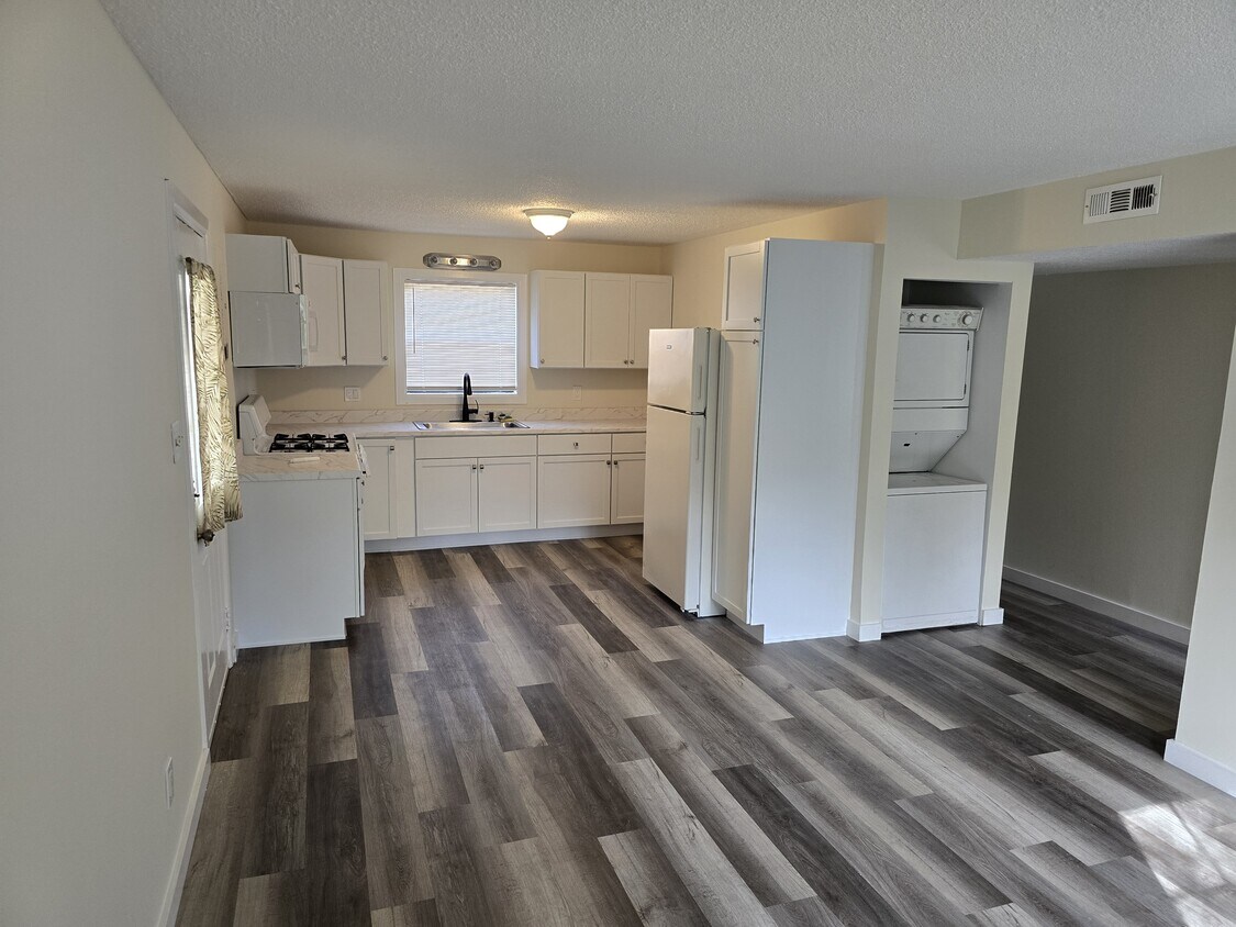 Foto principal - 103 Walsh Ln