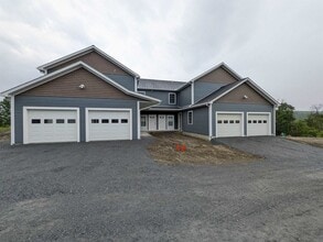 Building Photo - 80 Nicholas Ln