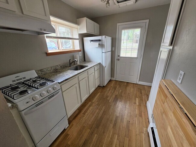 Foto del edificio - Studio Apartment Close to South Broadway!