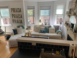 Building Photo - 52 St Germain St