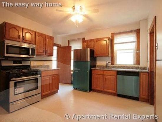 Primary Photo - 45 Locke St