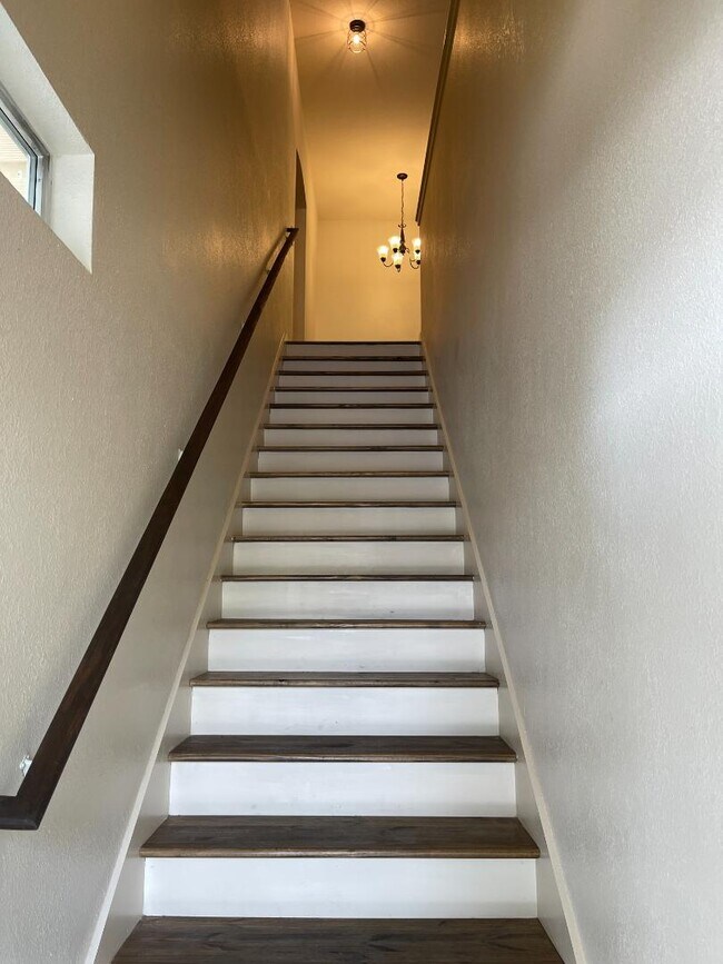 Foto del edificio - 447 W Longleaf Dr