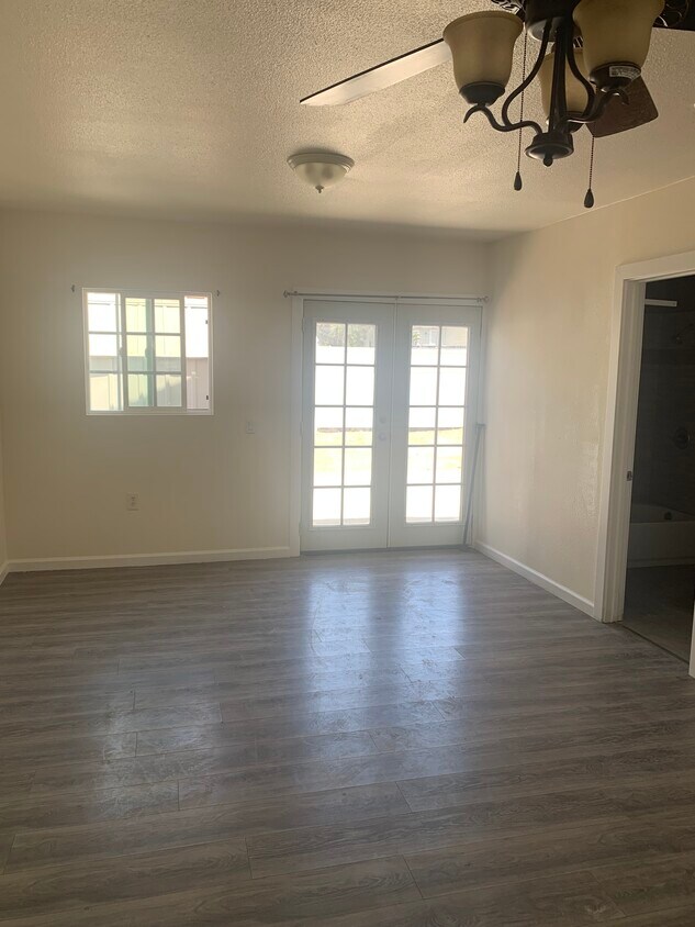 Foto principal - 1018 6th St