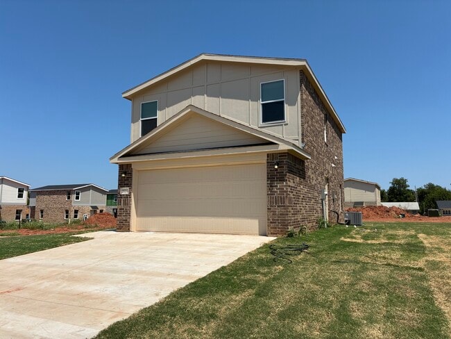 Building Photo - Avalon At OKC I & II