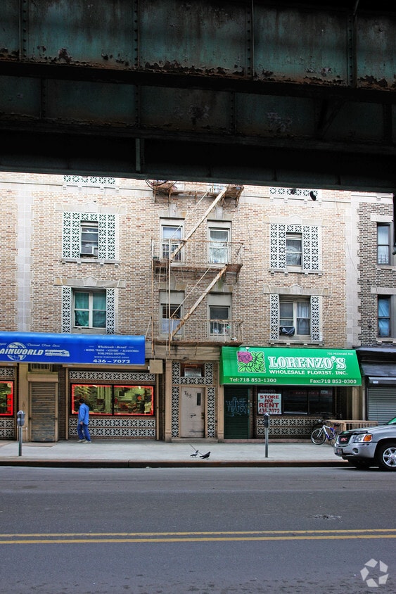 Building Photo - 755 McDonald Ave
