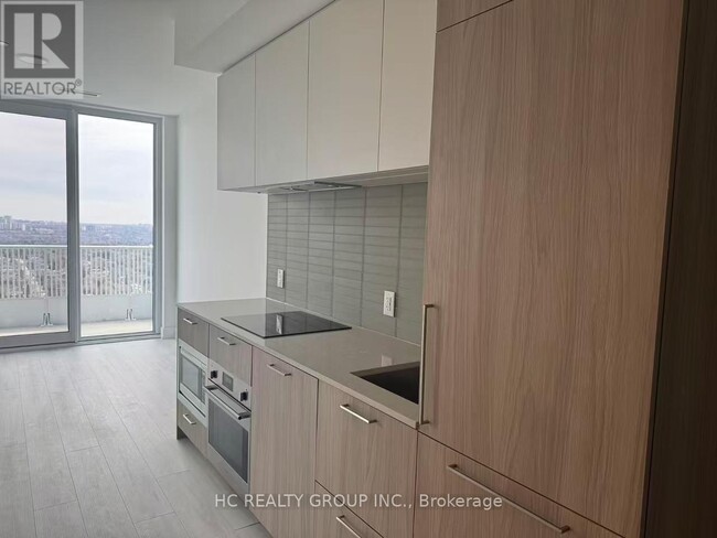 Building Photo - 36 Olive Ave