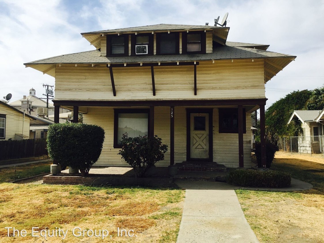 Primary Photo - 125 S H St