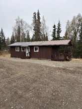 Building Photo - 49144 Shadura Rd