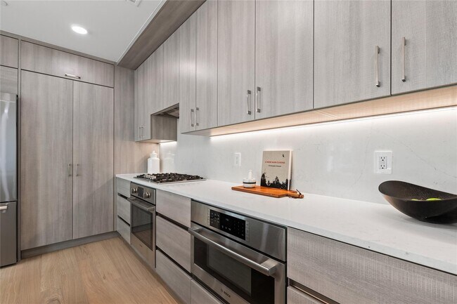 Foto del edificio - 33 Calvert St