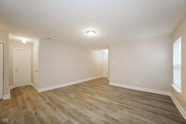 Building Photo - 8431 Sansa St