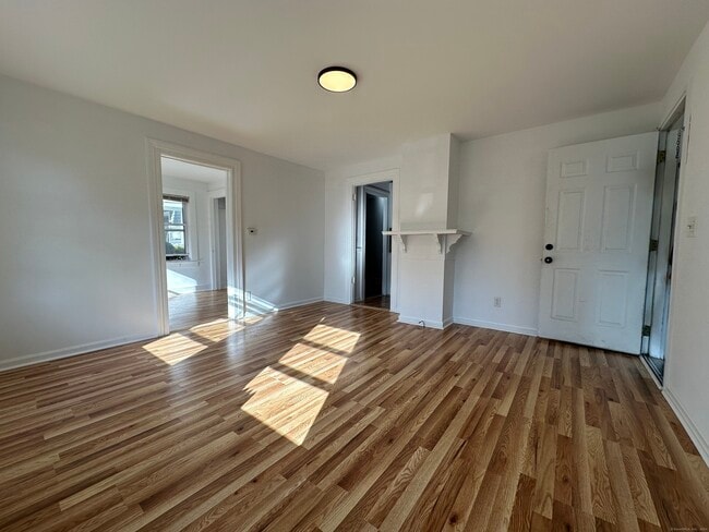 Building Photo - 39 Rogers St