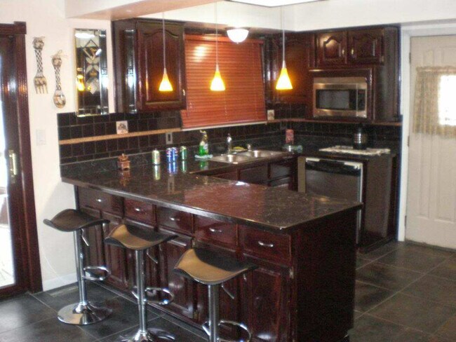 Foto del edificio - 11849 Ontario Dr