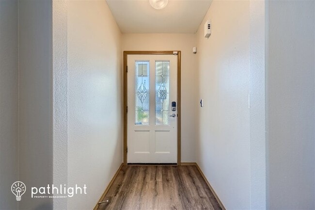 Building Photo - 2820 187th St E