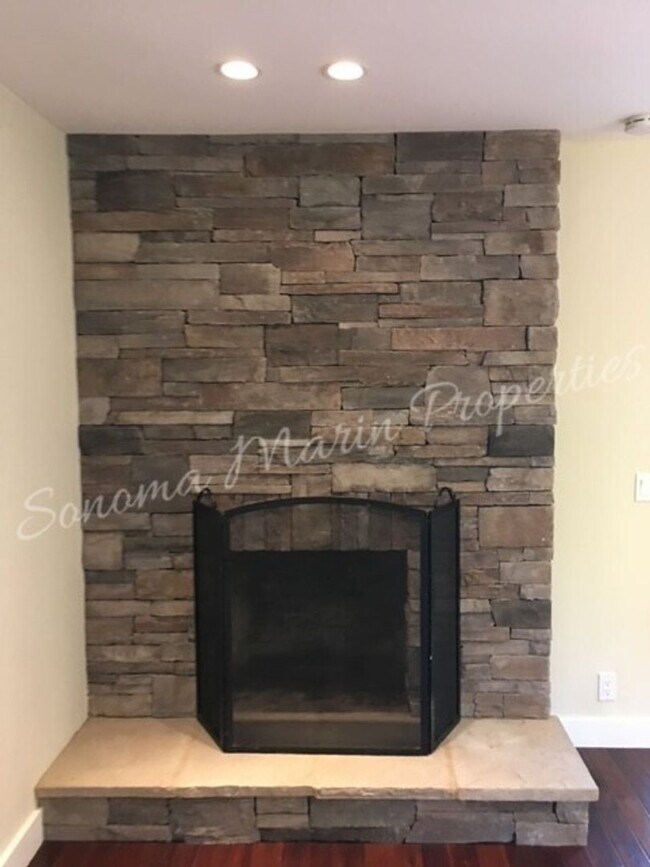Foto del edificio - Great 3br/2ba Rincon Valley Home ~ Sonoma ...