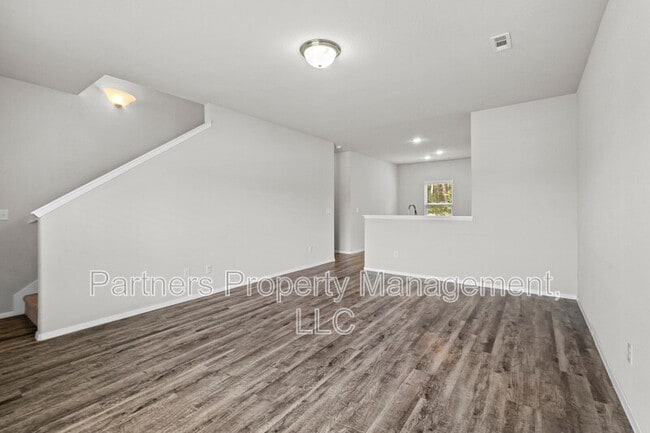 Photo - 2287 S Ouachita Dr House