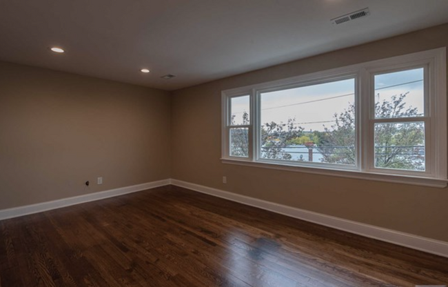 Living Room - 163 Prospect St