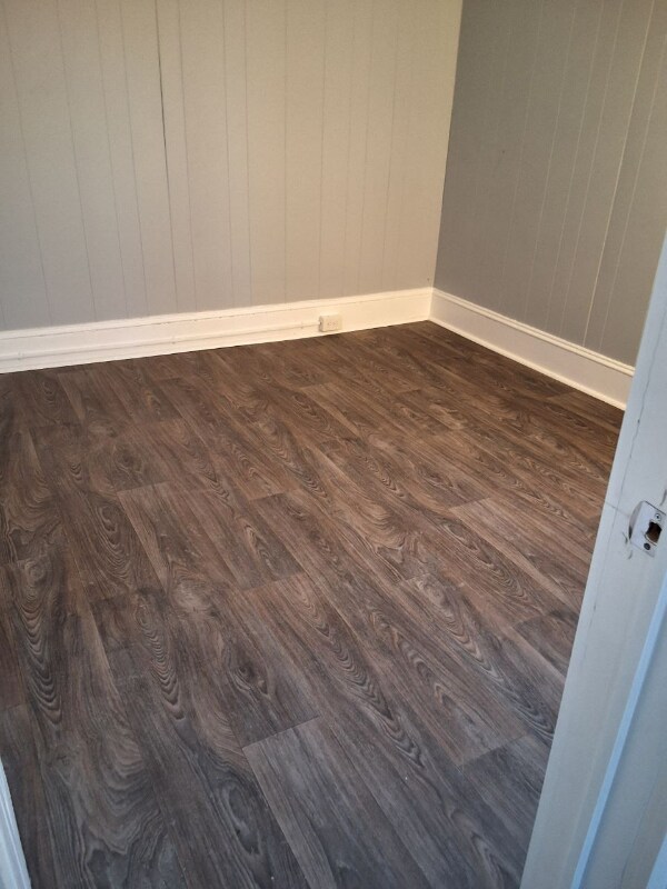 Building Photo - 201 Winnikee Ave