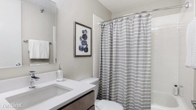 Foto del edificio - Studio, 1 bath Apartment - 1746 N Wells St