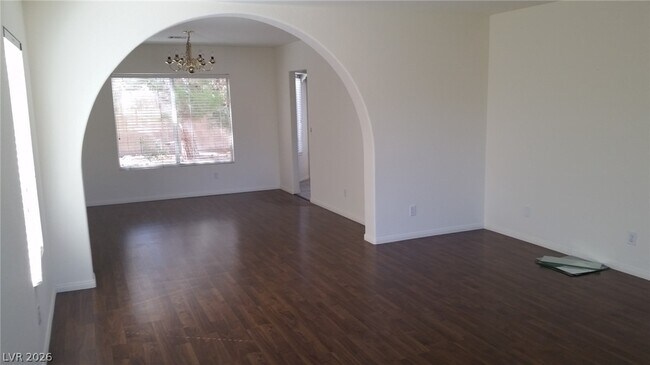 Foto del edificio - 1513 War Paint Dr