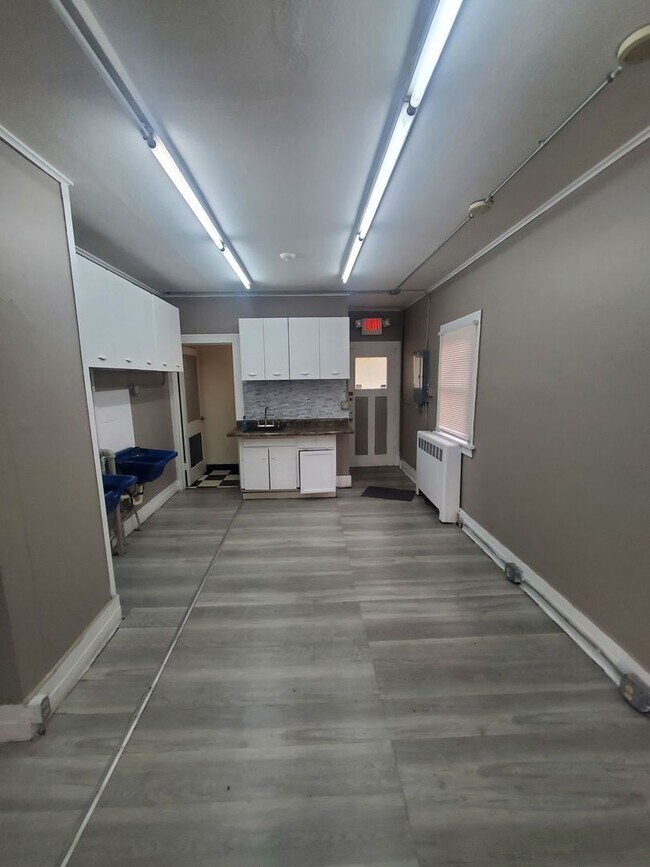 Foto del edificio - 920-924 Romayne - 5 unit (ACE Property)