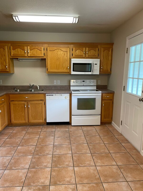 925 Qualla Rd, Hayesville, NC 28904 House Rental in Hayesville, NC