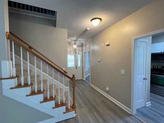 Building Photo - 7706 Astoria Pl