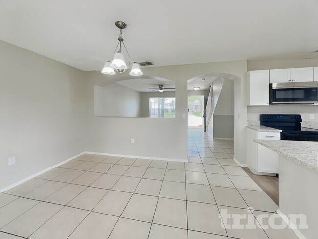 Building Photo - 1227 Carey Glen Cir