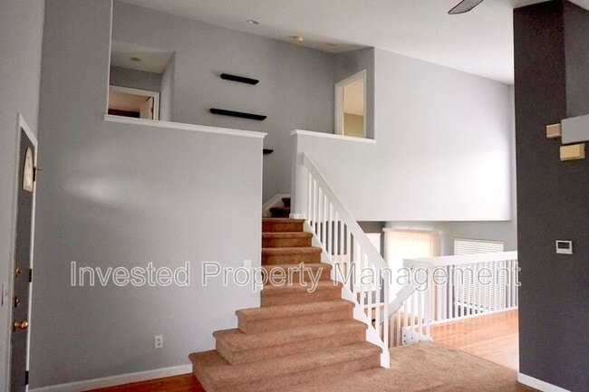 Building Photo - 9847 Sydney Ln